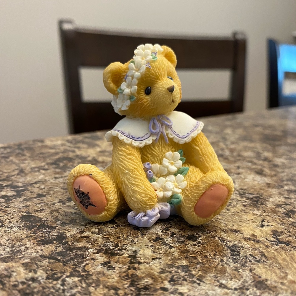 May Cherished Teddies - Picture 2 of 2